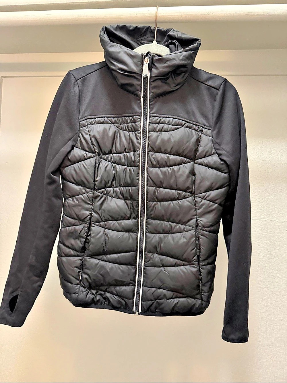 Everlast small Quilted Jacket in Black Size Small Like New